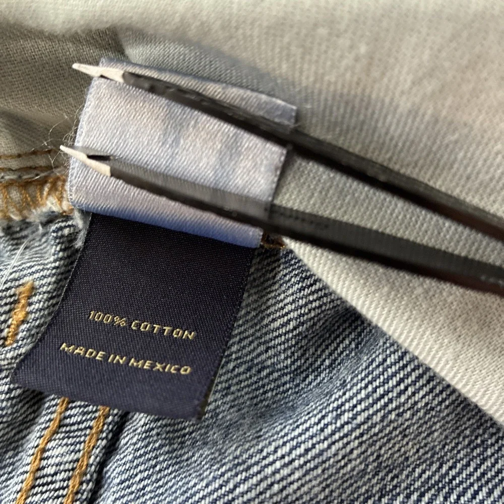 Cremieux Relaxed Fit Straight Jeans SZ 48/30 (29) Big & Tall Medium Wash EUC